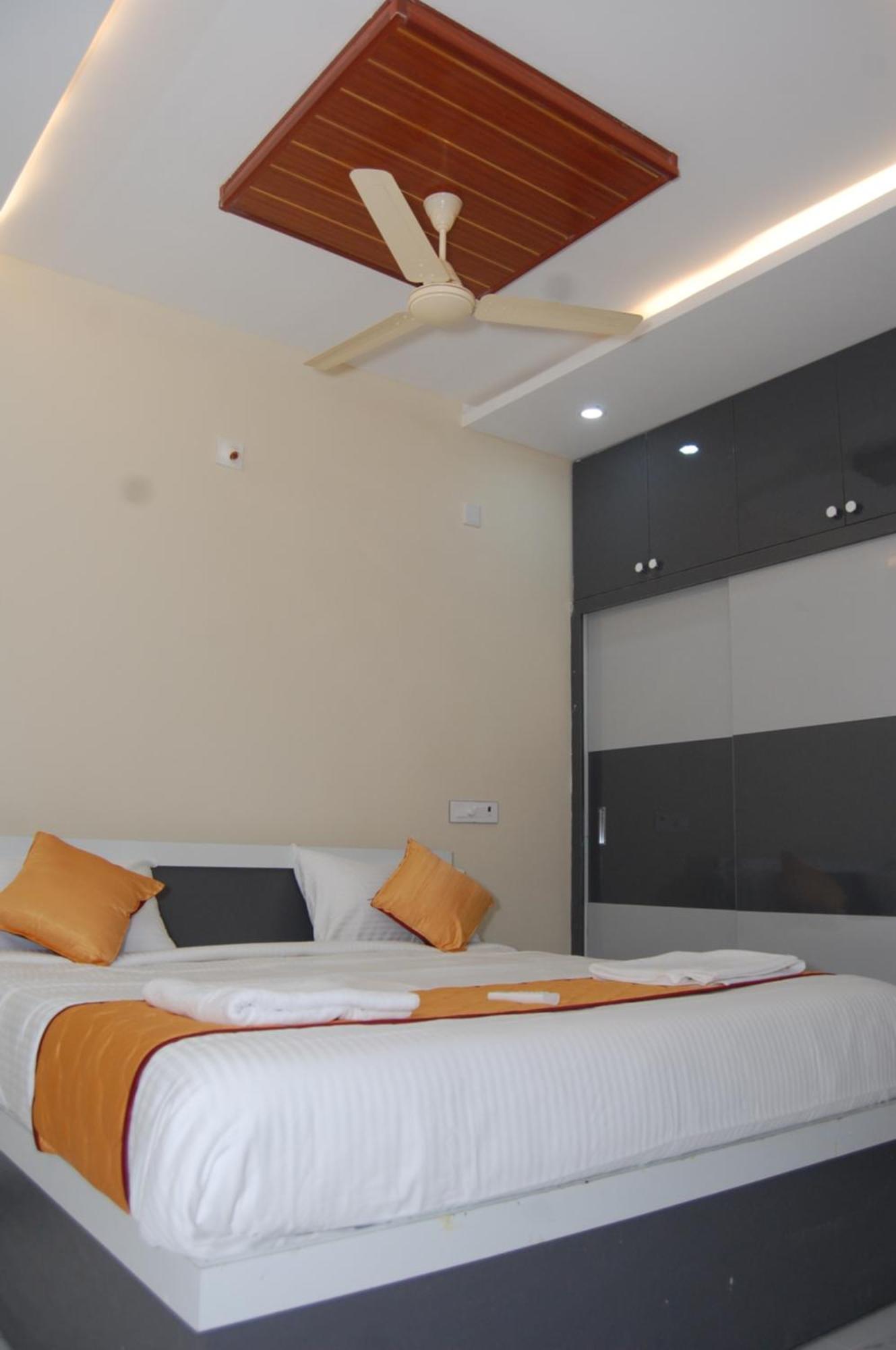Nest Inn Homestay Tirupati Extérieur photo