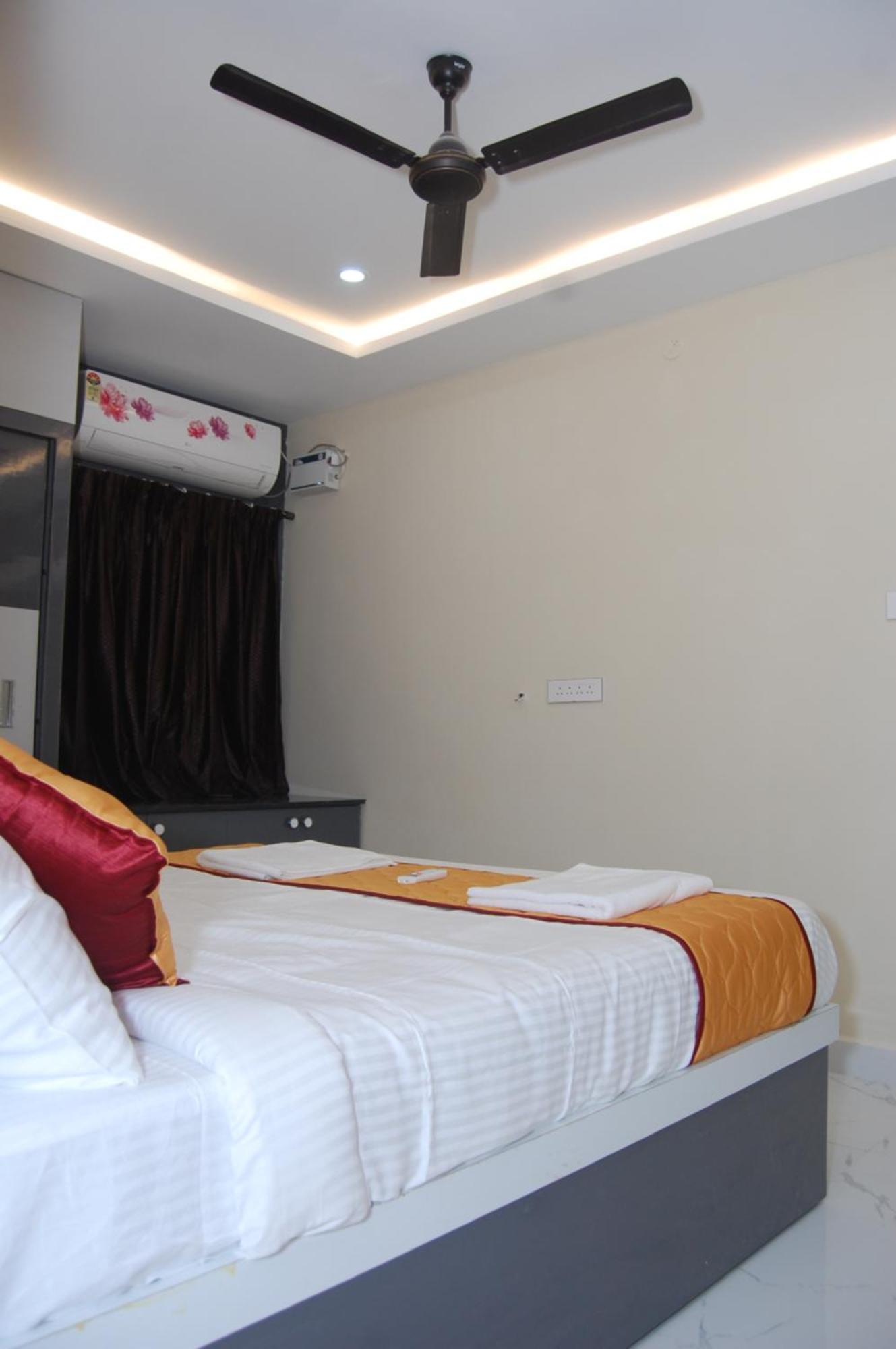 Nest Inn Homestay Tirupati Extérieur photo